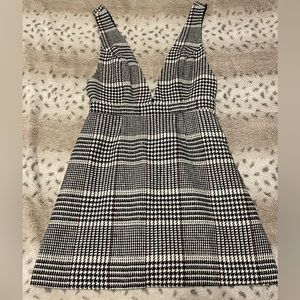 Forever 21 dress size small